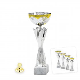 Középkategóriás serleg ezüst